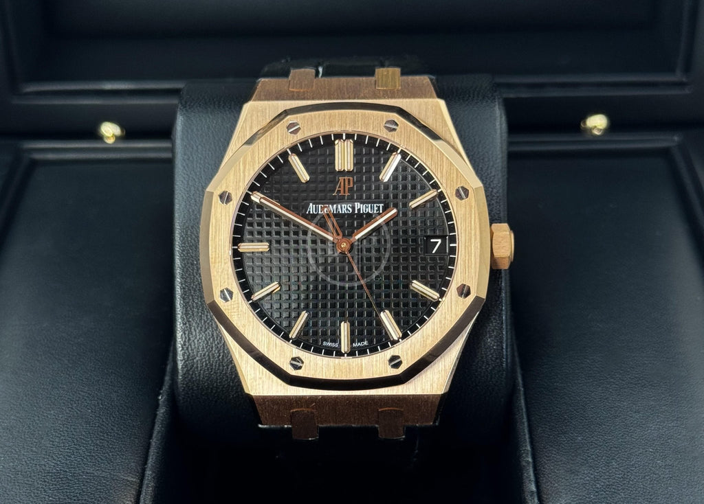 Audemars Piguet Royal Oak Selfwinding - 15500OR.OO.D002CR.01 - Luxury Time NYC