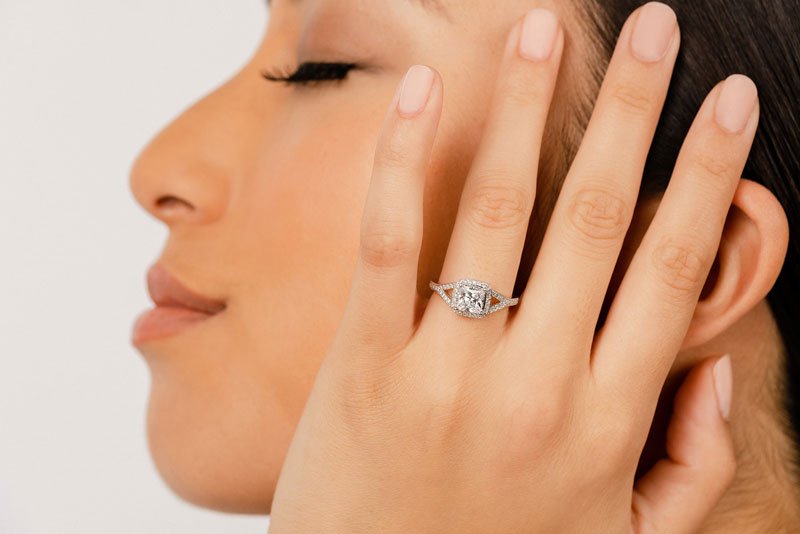 Captivating Diamond Square Frame Lab - Grown Diamond Engagement Ring with 0.75 ct. (0.50 ct. center diamond) - Luxury Time NYC