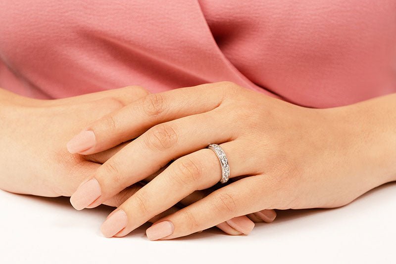 Glamorous Anniversary Ring With Side Stones Diamond with 1.04 ct.(finished) 1mm, 2.8mm - Luxury Time NYC