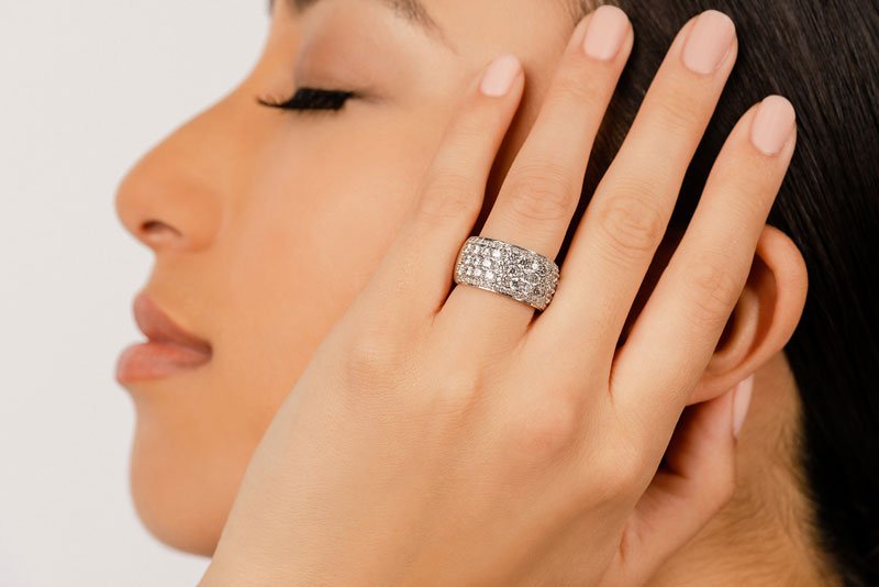 Irresistible Diamond Ring with 2.62 ct.(finished) 1.4mm, 2.5mm - Luxury Time NYC