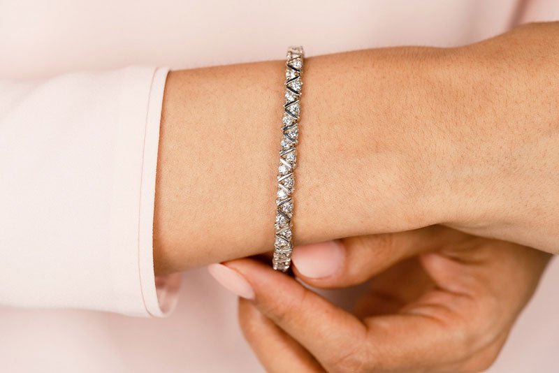 Leaning Fence Lab - Grown Diamond Bracelet with 1.96 ct.(finished) 2mm - Luxury Time NYC