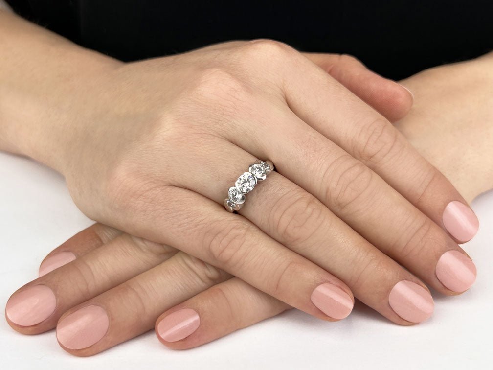 Modern Charm Lab - Grown Diamond Ring with 1.42 ct.(finished) 3.4mm, 4.2mm, 5.2mm - Luxury Time NYC