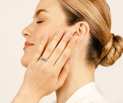 Modern Charm Lab - Grown Diamond Ring with 1.42 ct.(finished) 3.4mm, 4.2mm, 5.2mm - Luxury Time NYC