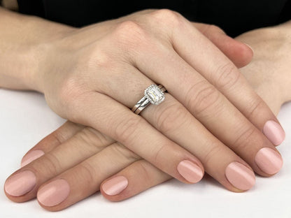 Modern Grace Emerald Wedding Ring Set Diamond with 1.64 ct. (1.50 ct. center diamond) - Luxury Time NYC