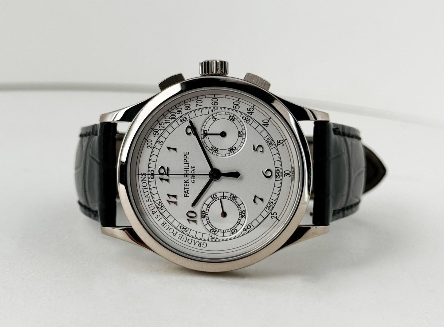 Patek Philippe 5170G - 001 Complications Chronograph 39.4mm Silver White Arabic White Gold Manual - Luxury Time NYC