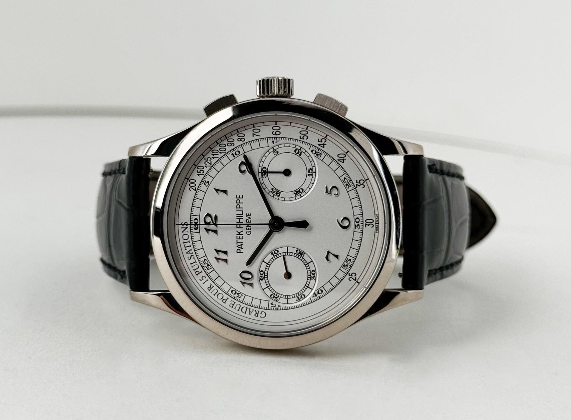 Patek Philippe 5170G - 001 Complications Chronograph 39.4mm Silver White Arabic White Gold Manual - Luxury Time NYC