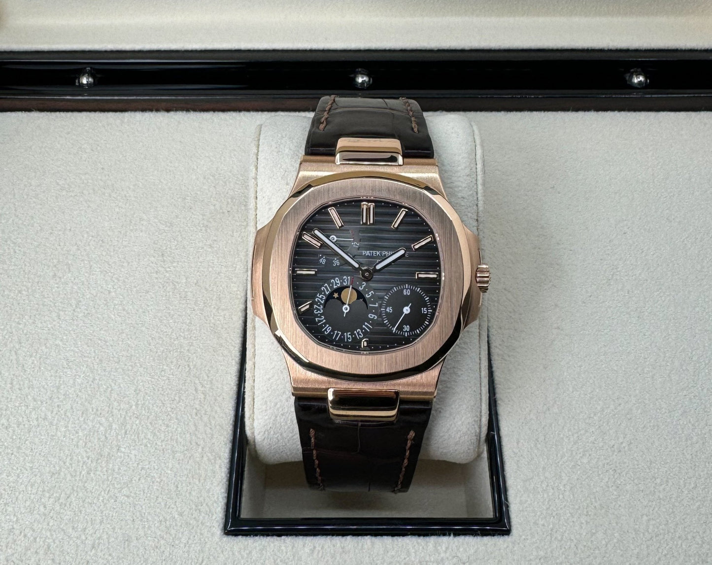 Patek Philippe Nautilus Watch - 5712R-001 - Luxury Time NYC