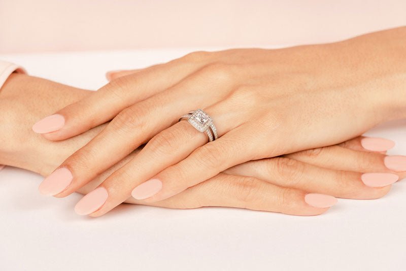 Princess Dreams Diamond Bridal Set Diamond with 2.52 ct. (2.00 ct. center diamond) - Luxury Time NYC