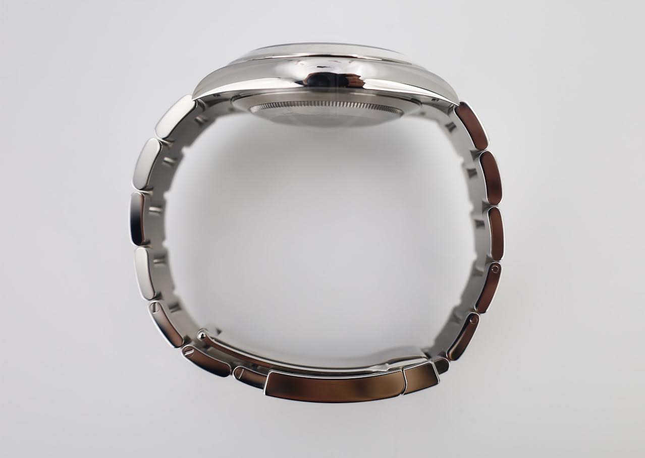 Rolex Datejust 41 Stainless Steel Silver Index Dial Smooth Bezel Oyster Bracelet 126300 - Luxury Time NYC