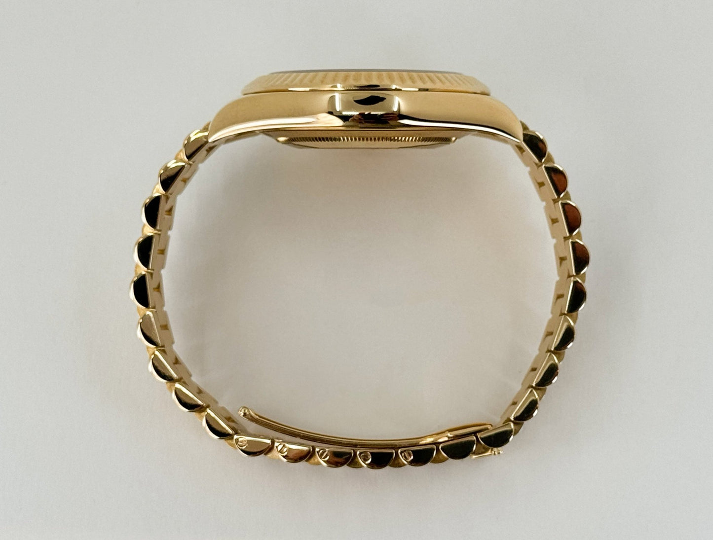 Rolex Day-Date 41 Yellow Gold Champagne Diamond Dial & Fluted Bezel President Bracelet - 218238 - Luxury Time NYC