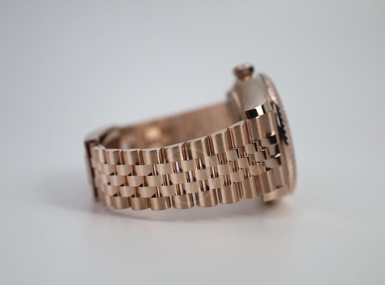 Rolex Sky - Dweller 42mm Blue - Green Dial Fluted Bezel Jubilee Bracelet - 336935 | 2024 Model - Luxury Time NYC