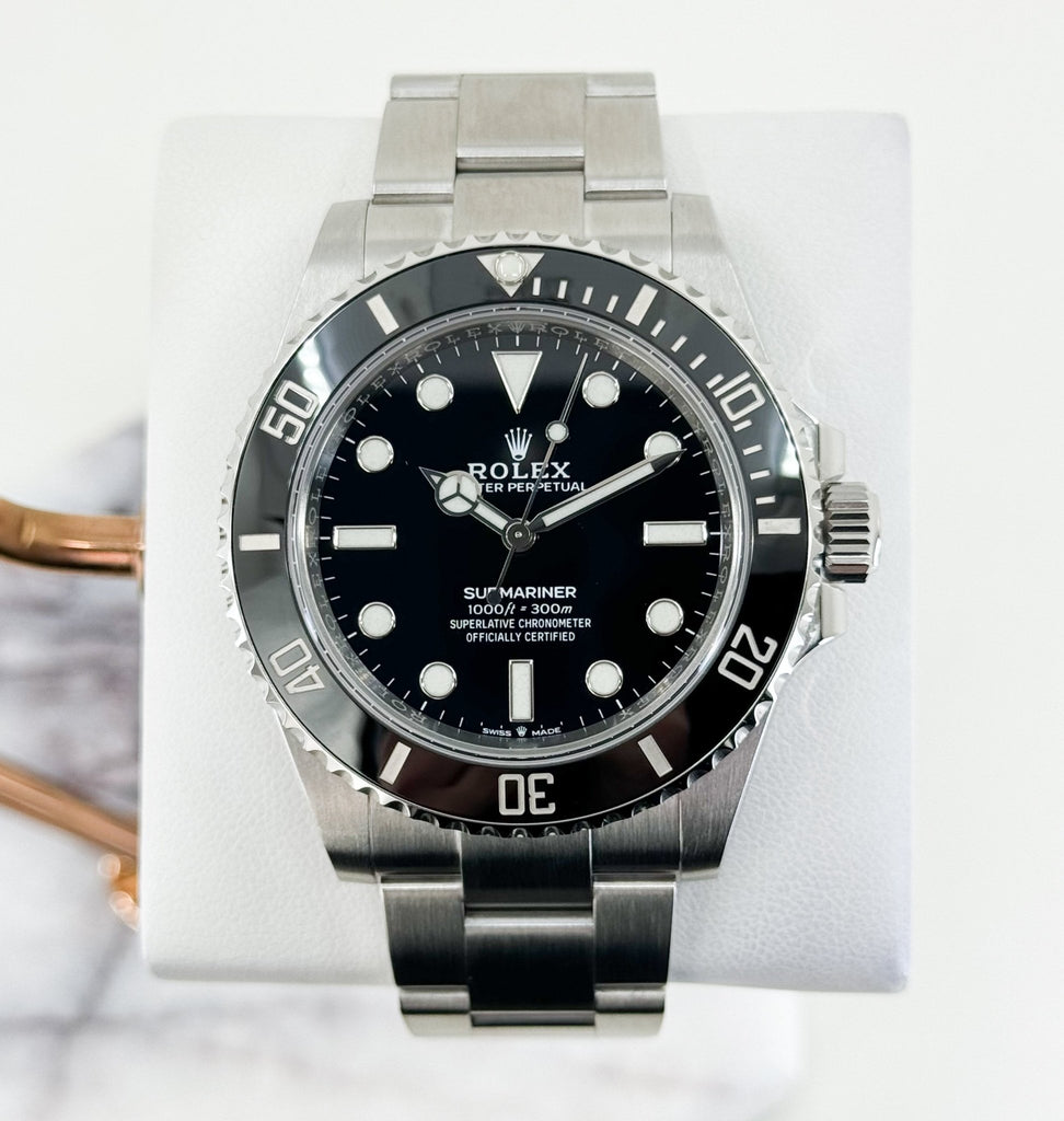 Rolex Submariner Date Stainless Steel Black Dial & Ceramic Bezel Oyster Bracelet 116610LN - Luxury Time NYC
