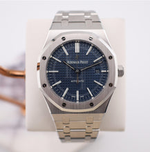 Load image into Gallery viewer, Audemars Piguet Royal Oak Selfwinding Blue dial with “Grande Tapisserie” 15400ST.OO.1220ST.03