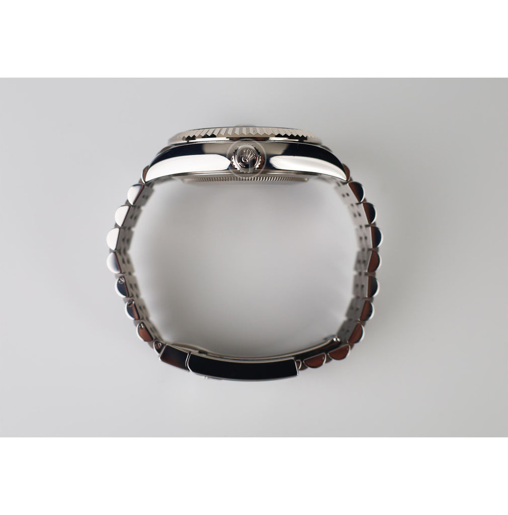 Rolex Oyster Perpetual White Rolesor Sky-Dweller Watch - Blue Index Dial - Jubilee Bracelet - 326934 blij