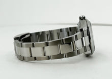 Load image into Gallery viewer, Rolex Steel and White Gold Datejust 31 Watch - Domed Bezel - Mint Green Index Dial - Oyster Bracelet - 2020 Release - 278240 mgio