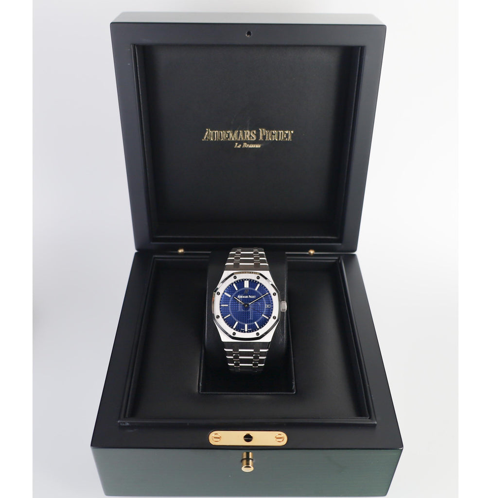 Audemars Piguet Royal Oak 41mm Selfwinding White Gold Blue Dial 15503BC.OO.1220BC.01