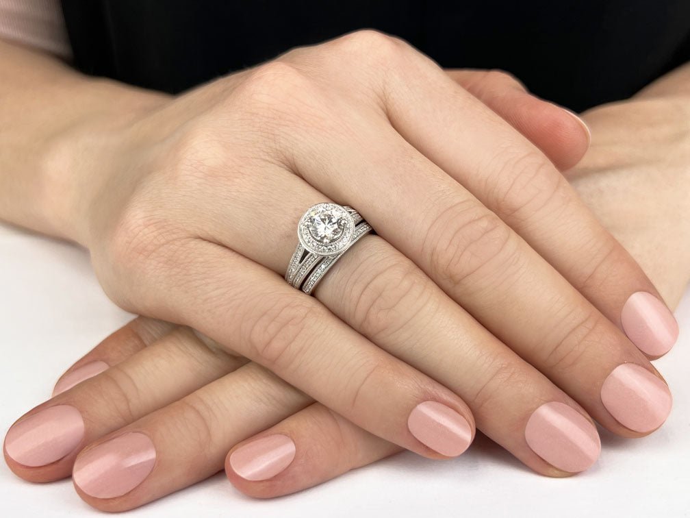 Vintage Beauty Matching Lab - Grown Diamond Bridal Set with 0.95 ct. (0.50 ct. center diamond) - Luxury Time NYC