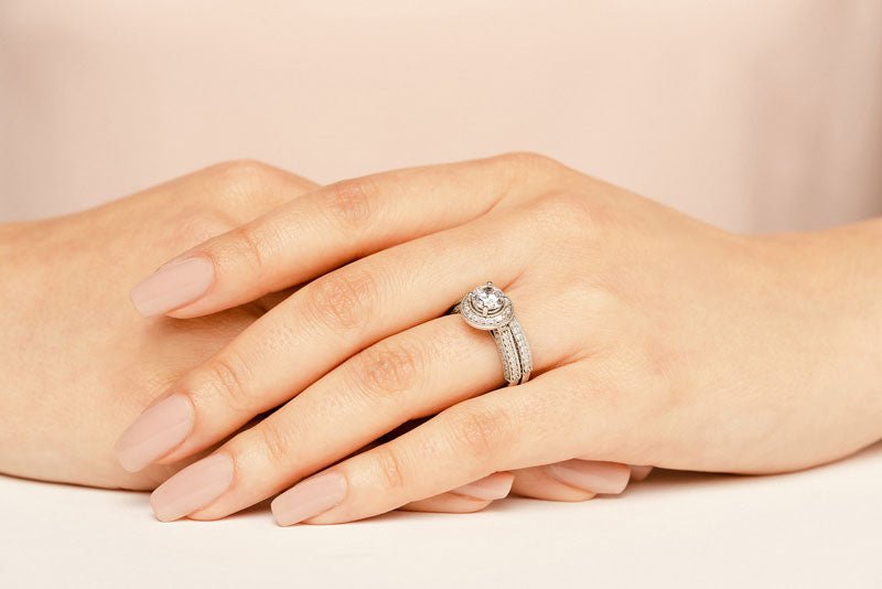 Vintage Glamour Diamond Bridal Set Diamond with 1.49 ct. (0.50 ct. center diamond) - Luxury Time NYC