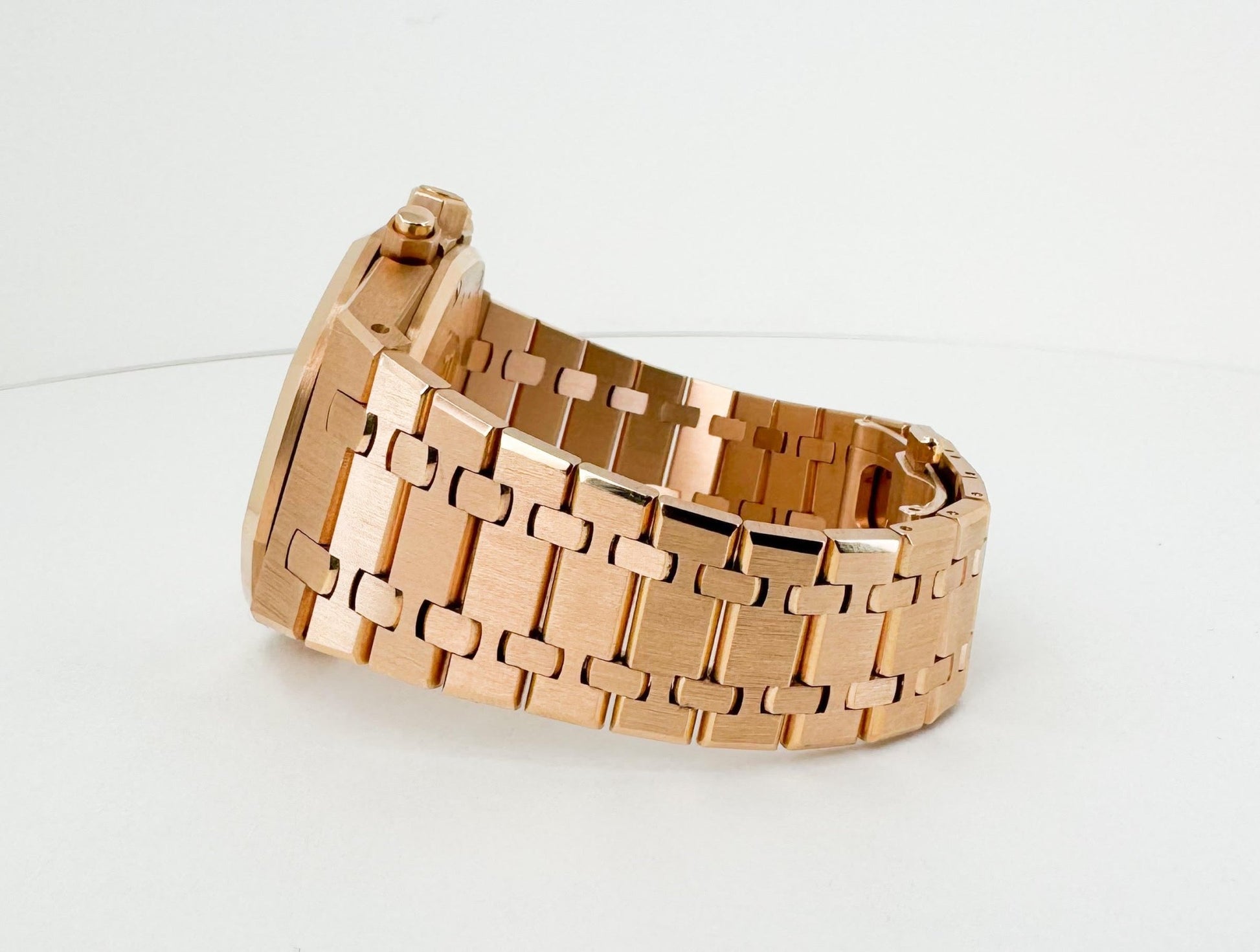 Audemars Piguet Royal Oak Chronograph Watch-Blue Dial 41mm-26331OR.OO.1220OR.01 - Luxury Time NYC