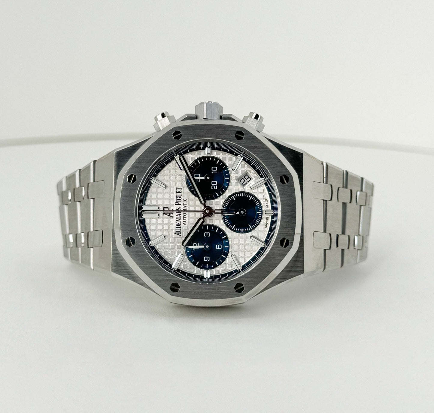 Audemars Piguet Royal Oak Chronograph Watch-Silver Dial 38mm-26315ST.OO.1256ST.01 - Luxury Time NYC