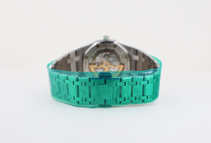 Audemars Piguet Royal Oak Jumbo Extra-Thin Platinum 39mm Green 16202PT.OO.1240PT.01 - Luxury Time NYC