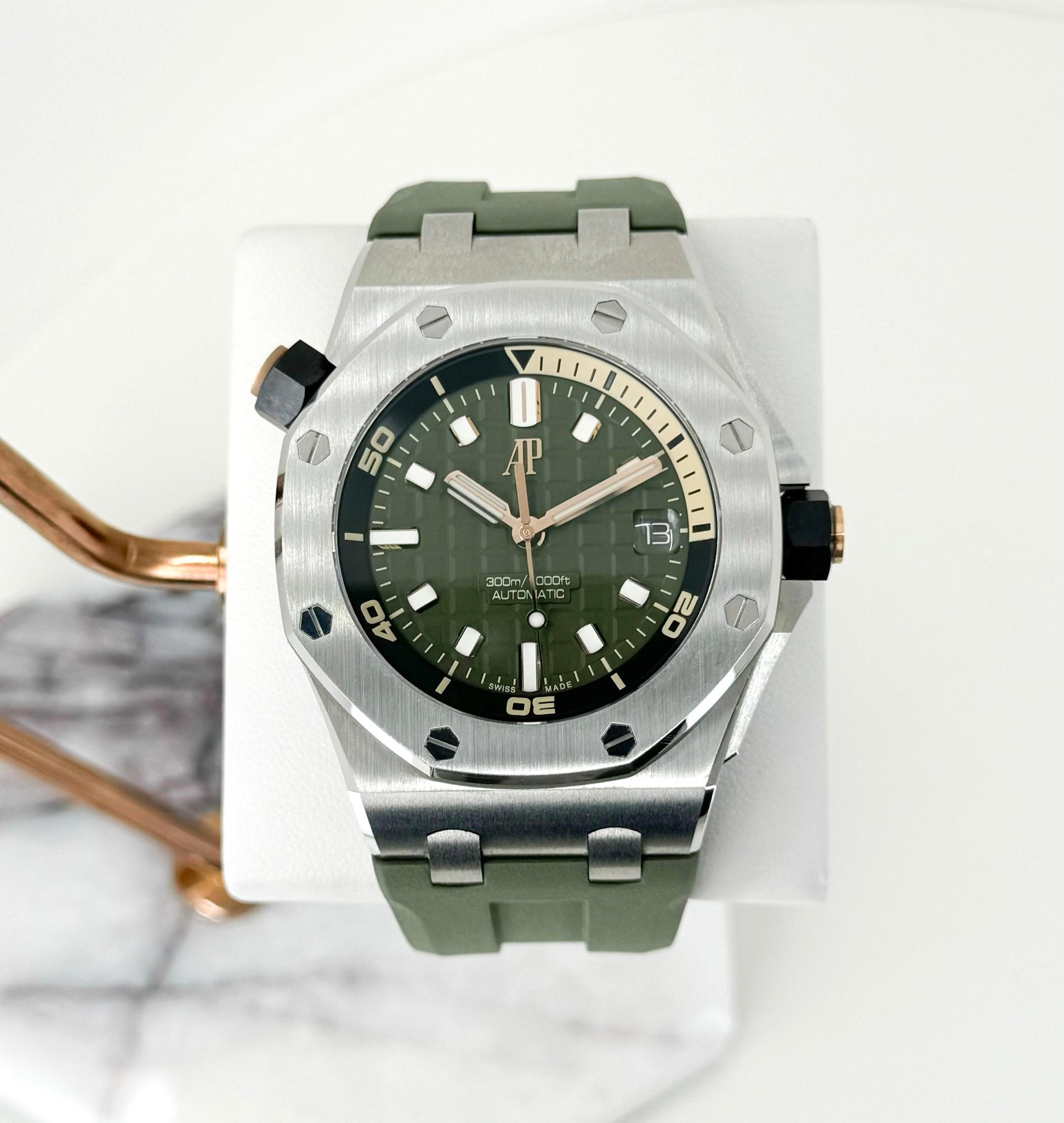 Audemars Piguet Royal Oak Offshore Diver Watch-Green Dial 42mm-15720ST.OO.A052CA.01 - Luxury Time NYC