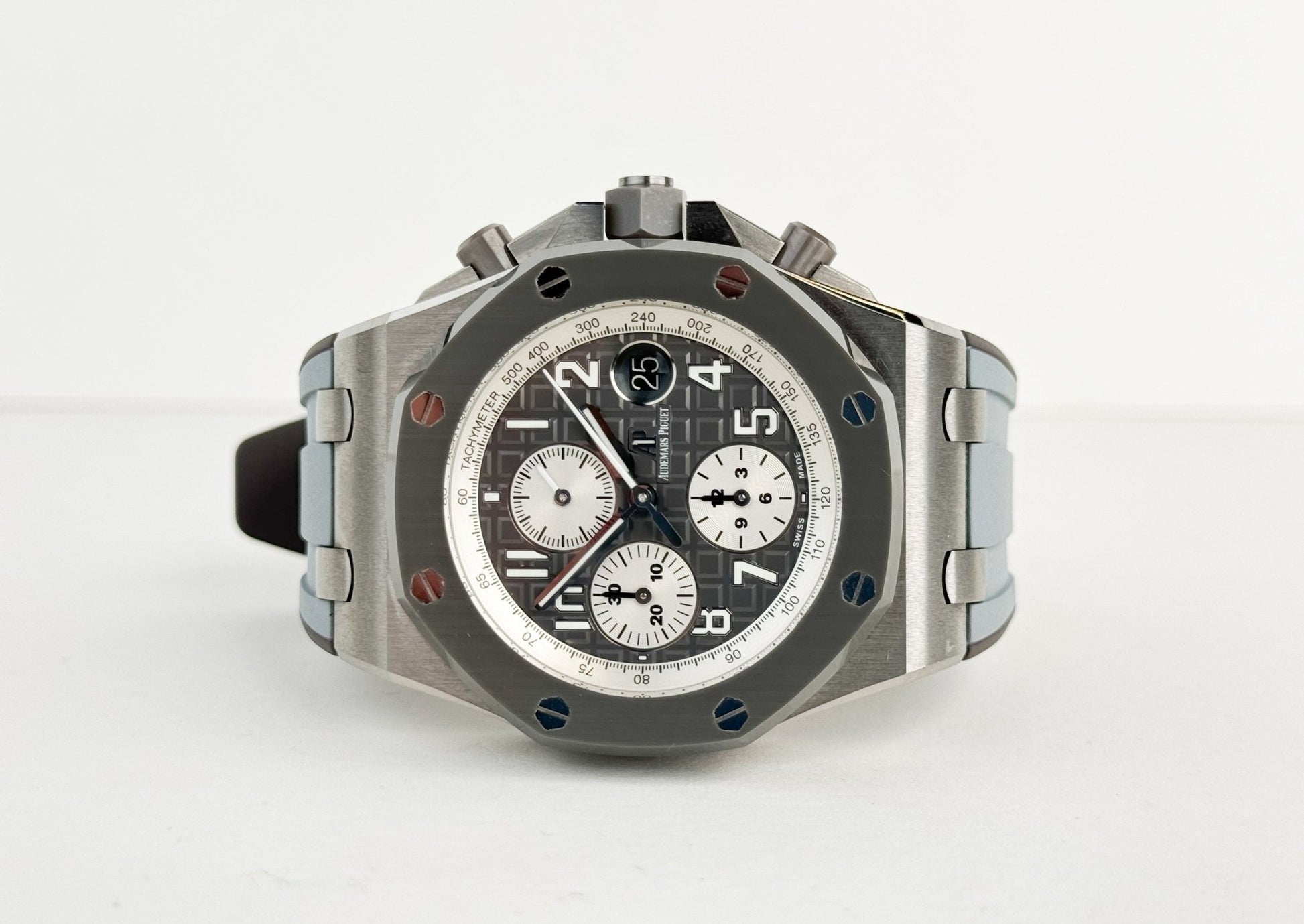 Audemars Piguet Royal Oak Offshore Selfwinding Chronograph Watch-Grey Dial 42mm-26470IO.OO.A006CA.01 - Luxury Time NYC