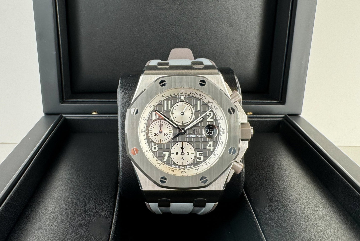 Audemars Piguet Royal Oak Offshore Selfwinding Chronograph Watch-Grey Dial 42mm-26470IO.OO.A006CA.01 - Luxury Time NYC
