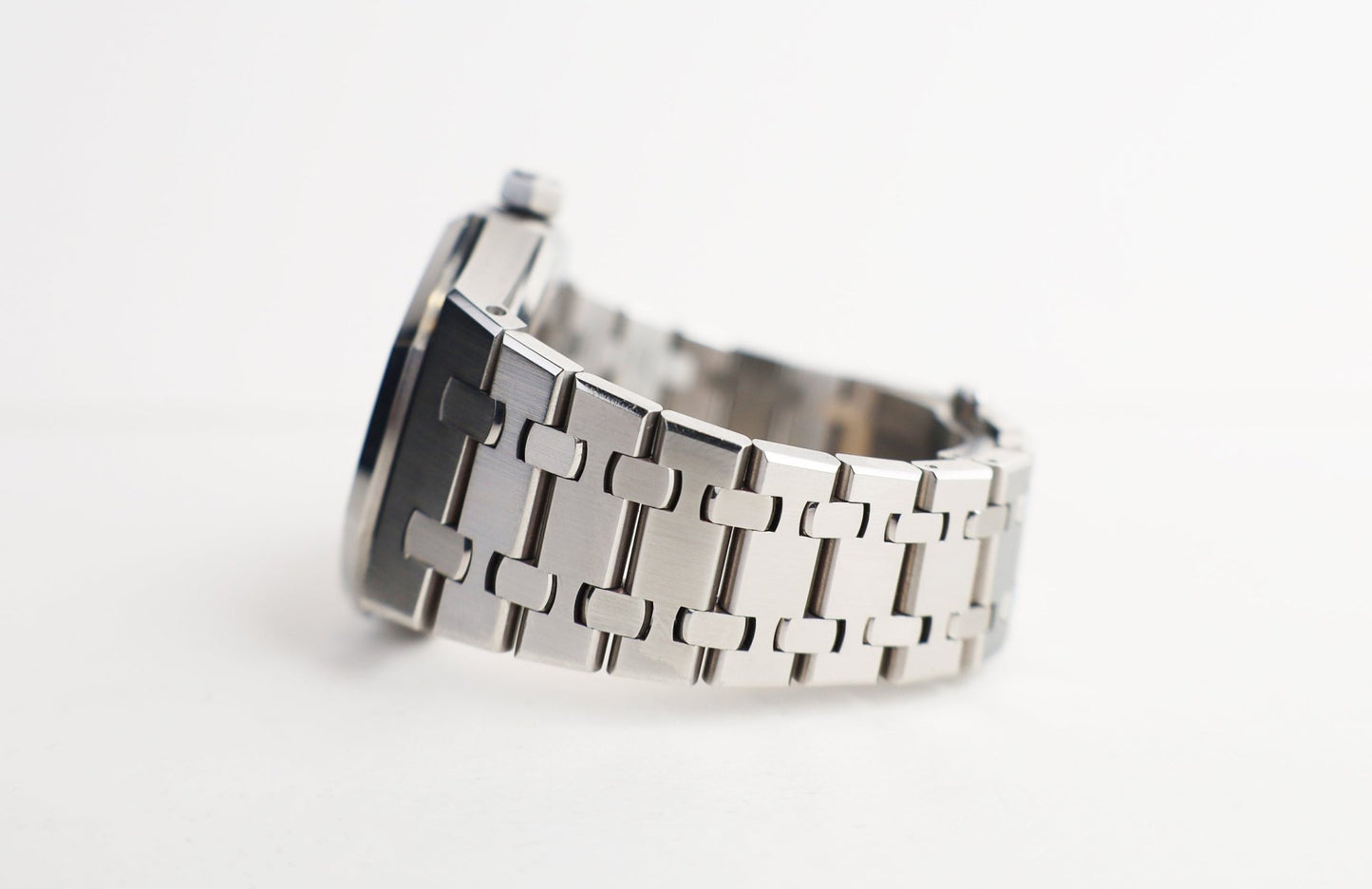 Audemars Piguet Royal Oak Selfwinding 37mm Watch-Silver Dial 37mm-15450ST.OO.1256ST.01 - Luxury Time NYC