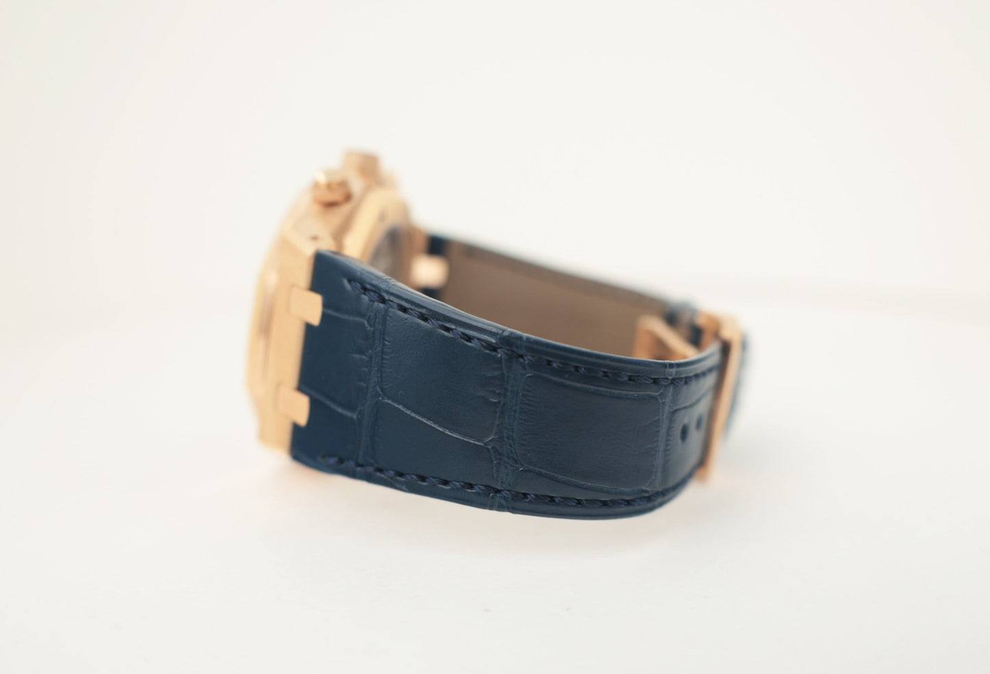 Audemars Piguet Royal Oak Selfwinding Chronograph Rose Gold 41mm Blue Dial 26240OR.OO.D315CR.01 - Luxury Time NYC