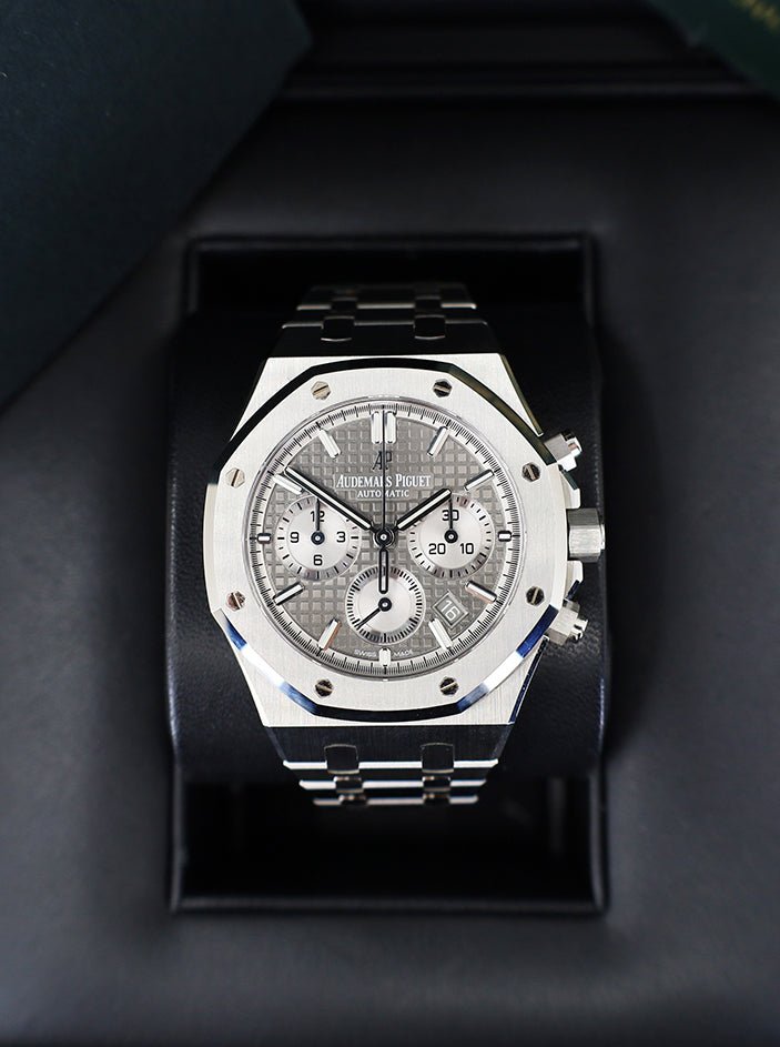 Audemars Piguet Royal Oak Selfwinding Chronograph Stainless Steel 38mm Grey Dial 26715ST.OO.1356ST.02 - Luxury Time NYC