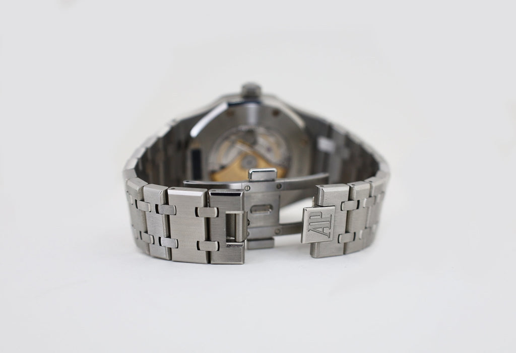 Audemars Piguet Royal Oak Selfwinding Watch - 41mm - Stainless Steel - Grey Dial - Calibre 4302-Grey Dial 41mm-15500ST.OO.1220ST.02 - Luxury Time NYC