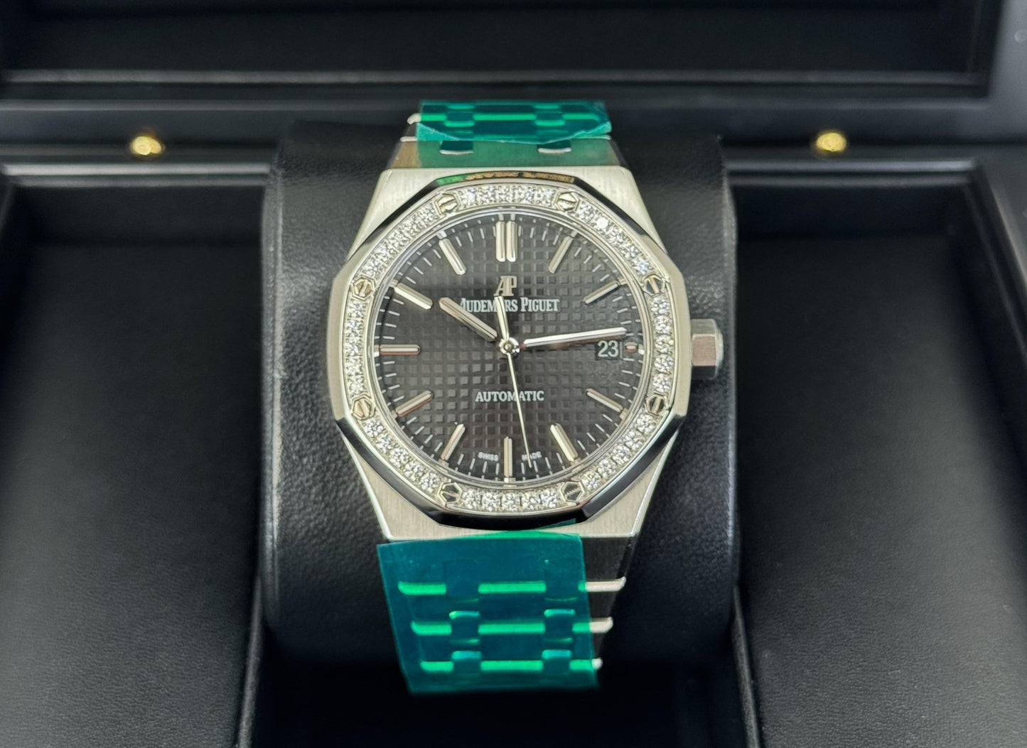 Audemars Piguet Royal Oak Selfwinding Watch-Black Dial 37mm-15451ST.ZZ.1256ST.01.A - Luxury Time NYC