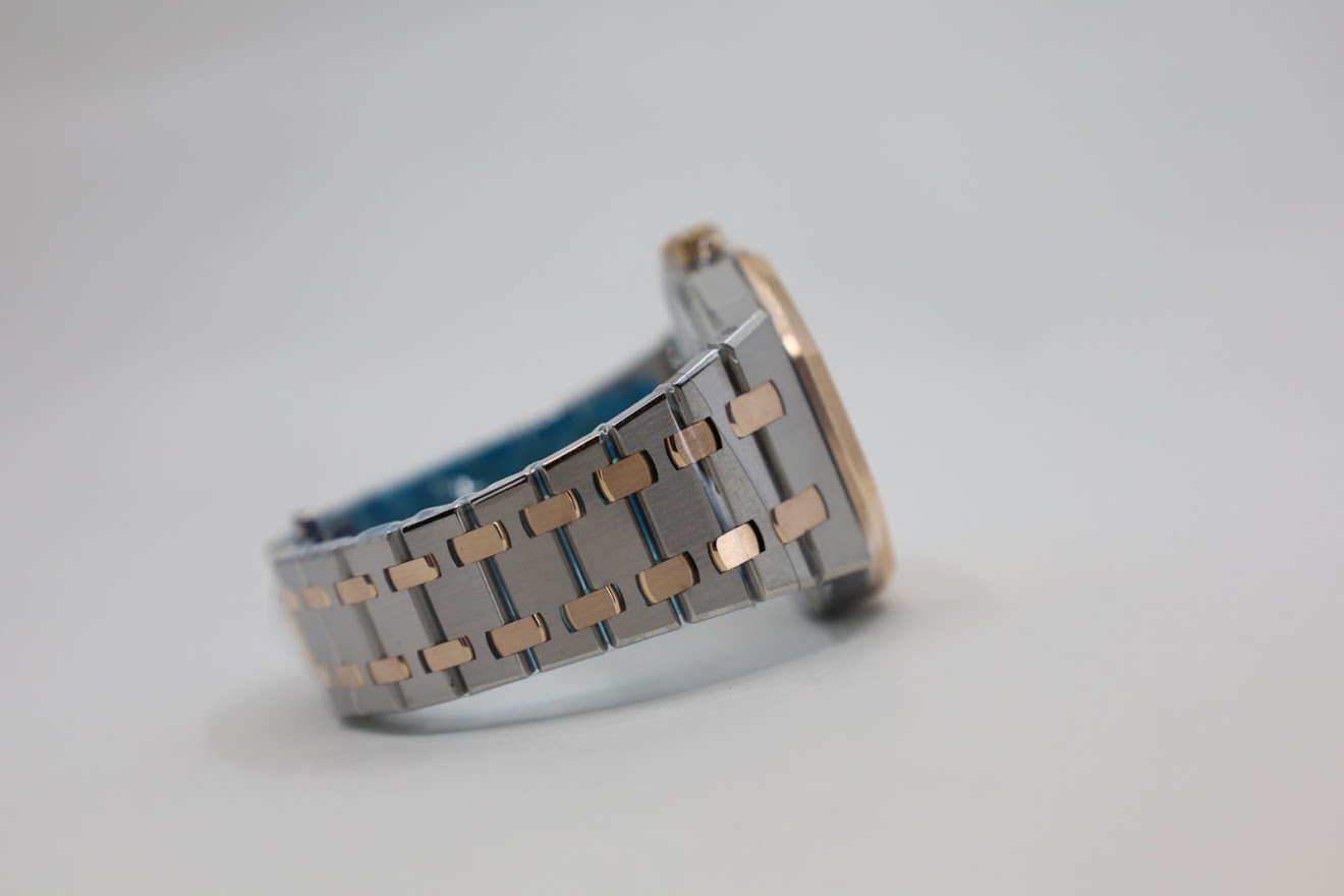 Audemars Piguet Royal Oak Selfwinding Watch-Silver Dial 37mm-15450SR.OO.1256SR.01 - Luxury Time NYC INC