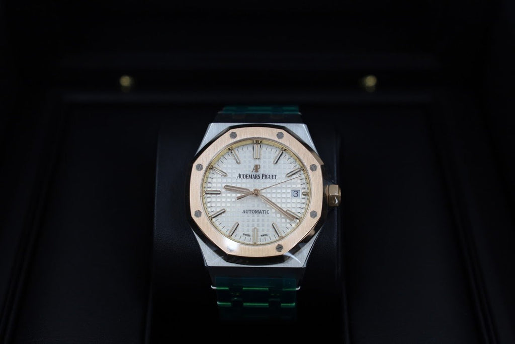 Audemars Piguet Royal Oak Selfwinding Watch-Silver Dial 37mm-15450SR.OO.1256SR.01 - Luxury Time NYC INC