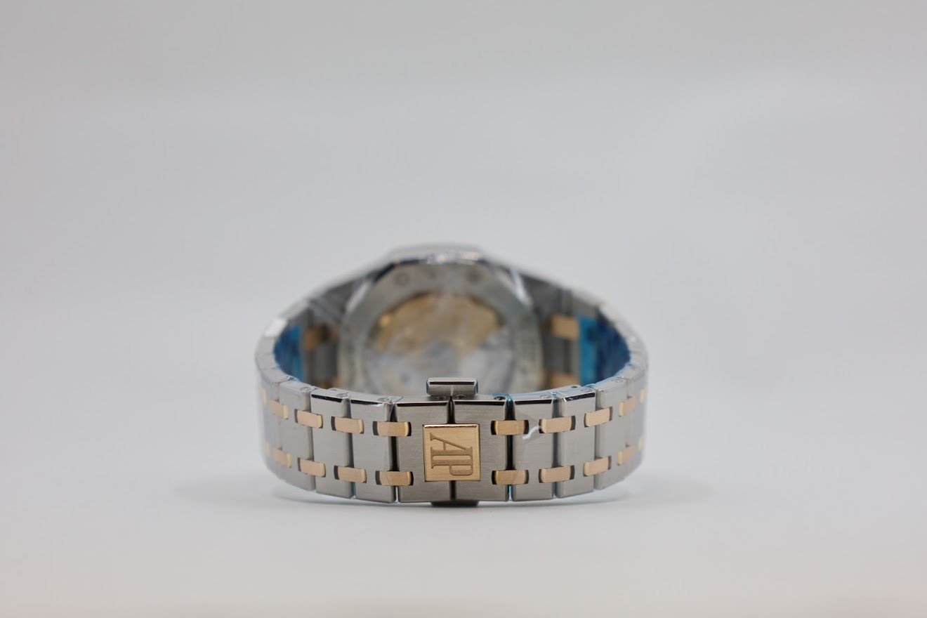 Audemars Piguet Royal Oak Selfwinding Watch-Silver Dial 37mm-15450SR.OO.1256SR.01 - Luxury Time NYC INC