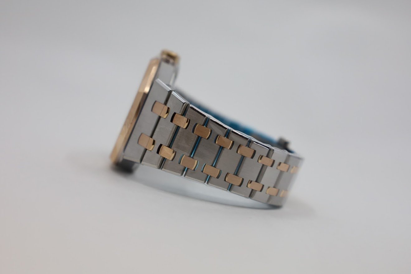 Audemars Piguet Royal Oak Selfwinding Watch-Silver Dial 37mm-15450SR.OO.1256SR.01 - Luxury Time NYC INC