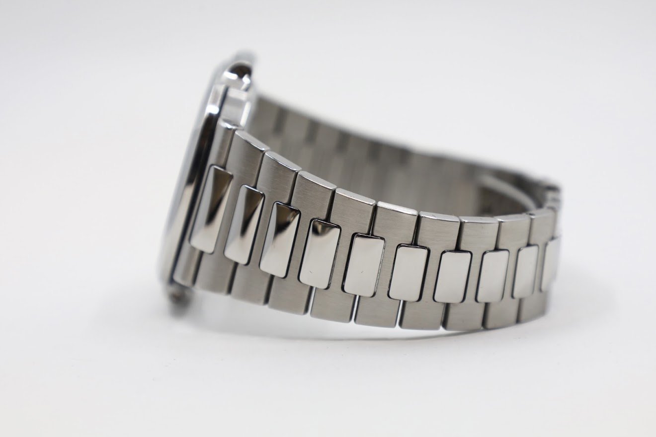 Patek Philippe 40mm Nautilus Watch Blue Dial 5711/1A - Luxury Time NYC INC