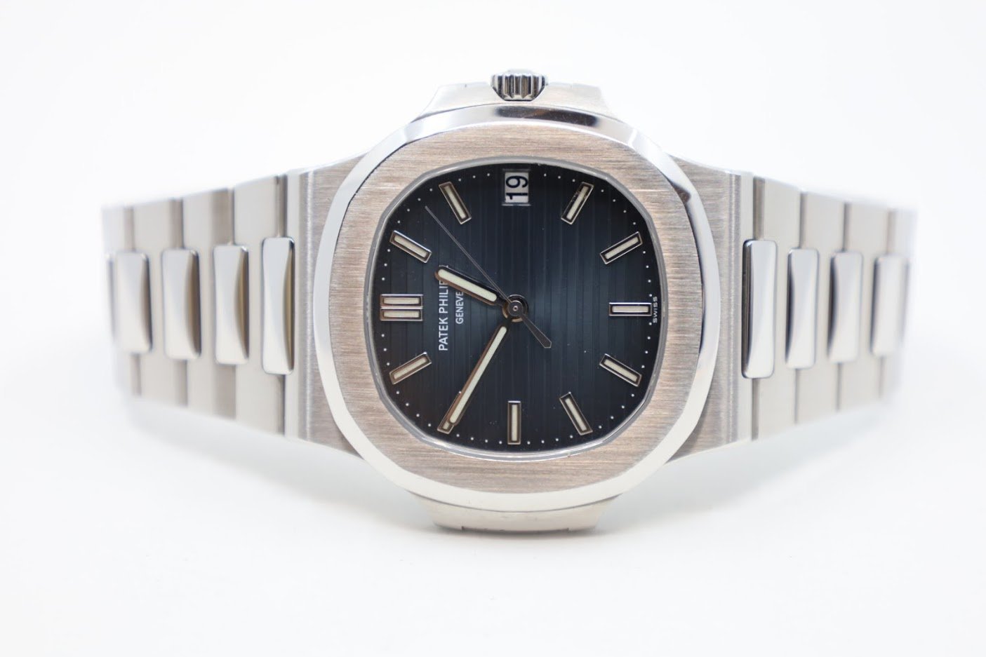 Patek Philippe 40mm Nautilus Watch Blue Dial 5711/1A - Luxury Time NYC INC