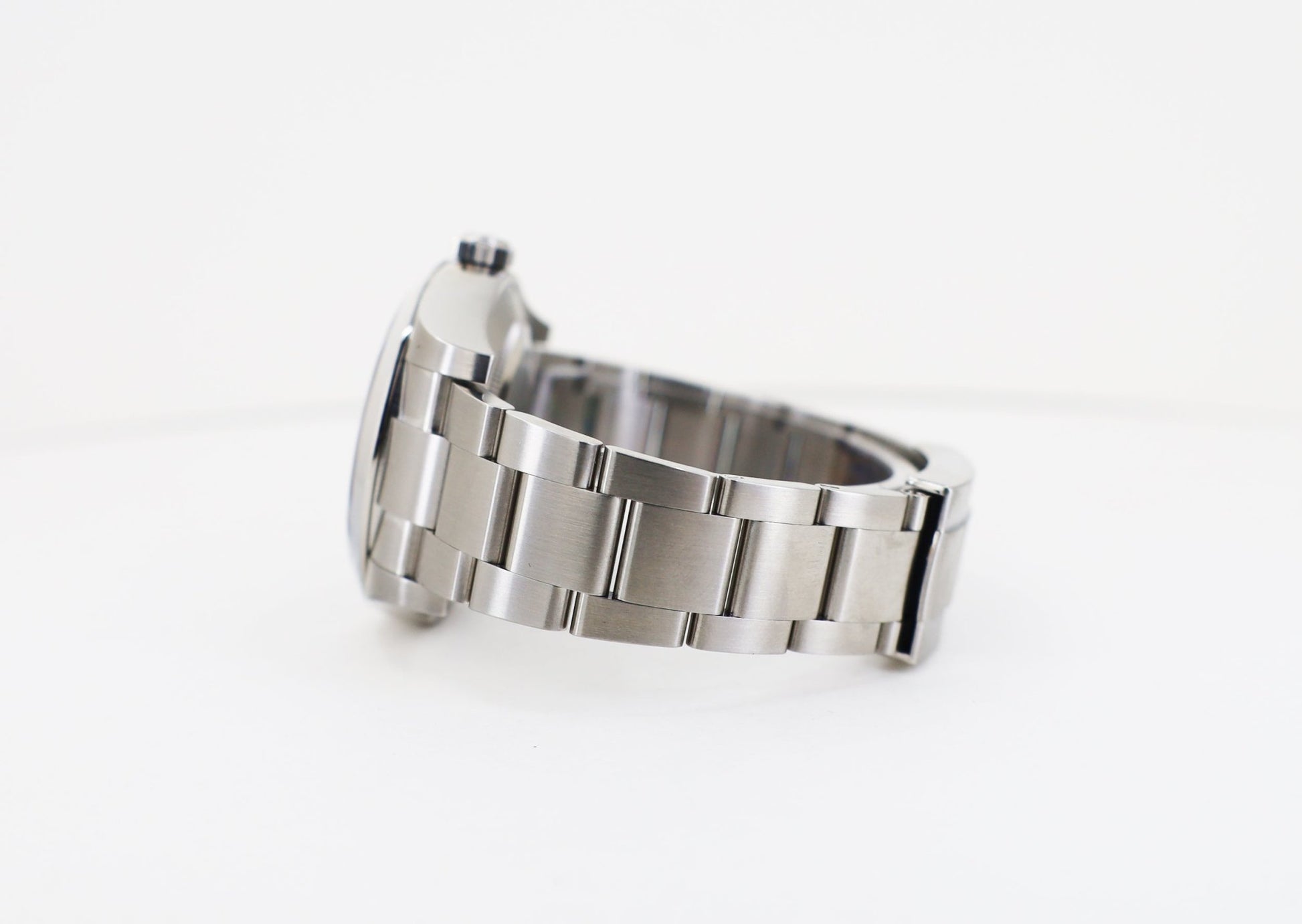 Rolex Air-King Stainless Steel Black Arabic Dial 40mm Green Hand Oyster Bracelet 116900 - Luxury Time NYC