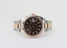 Load image into Gallery viewer, Rolex Datejust 41 Rose Gold/Steel Chocolate Index Dial Fluted Bezel Oyster Bracelet 126331 - Luxury Time NYC