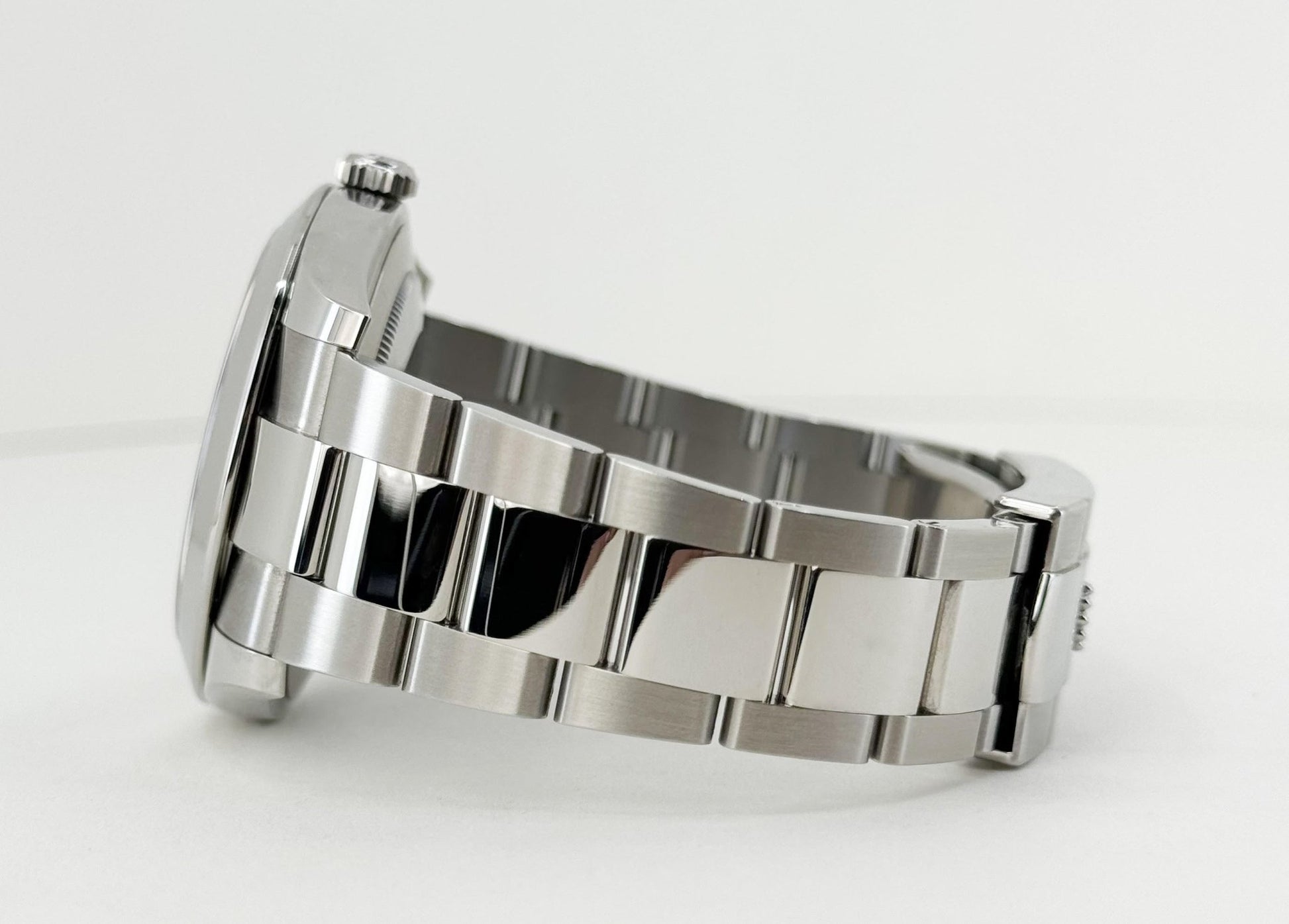 Rolex Datejust 41 Stainless Steel Mint Green Index Dial Smooth Bezel Oyster Bracelet 126300 - Luxury Time NYC