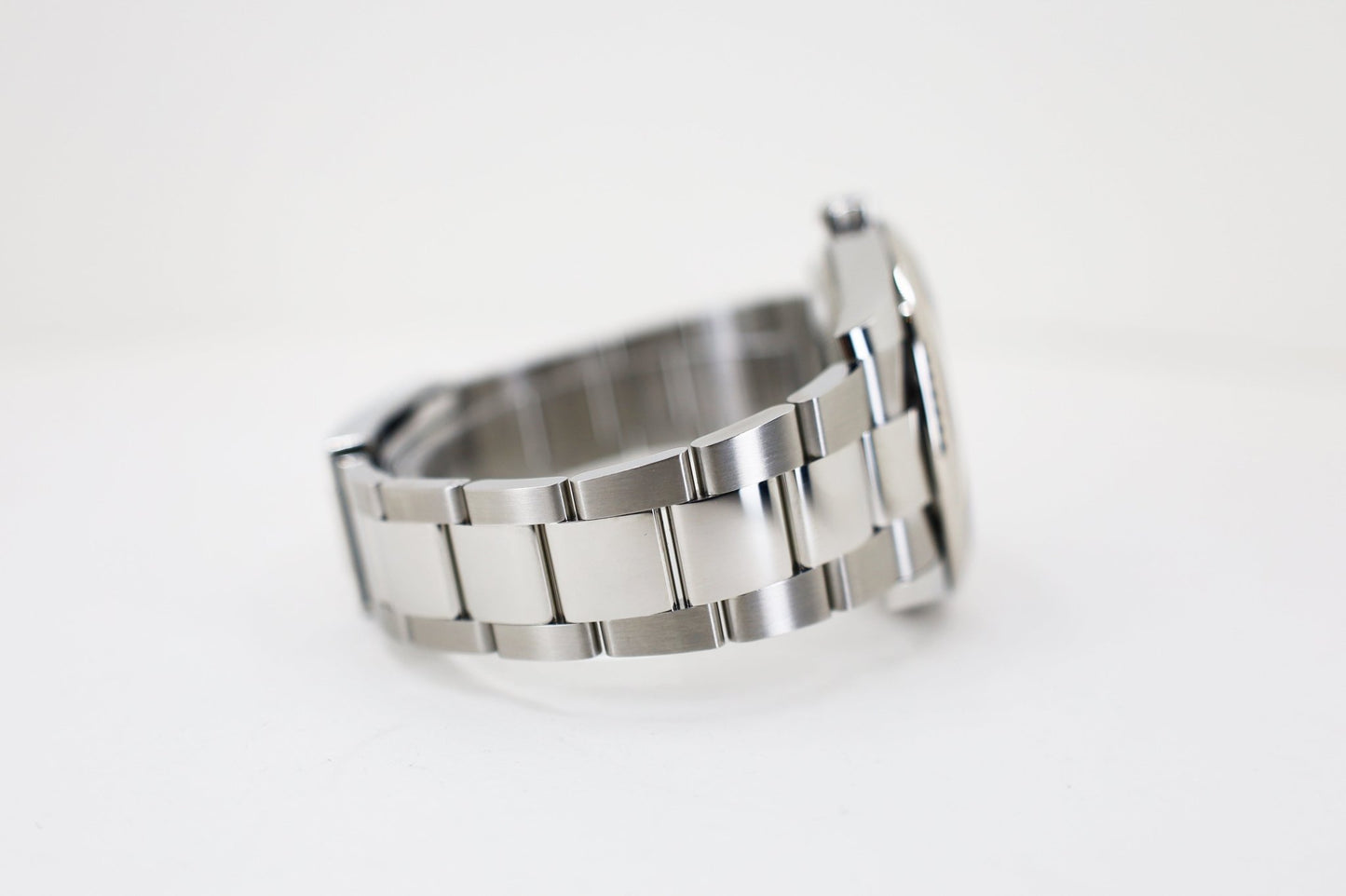 Rolex Datejust 41 White Gold/Steel Slate Roman Dial Fluted Bezel Oyster Bracelet 126334 - Luxury Time NYC