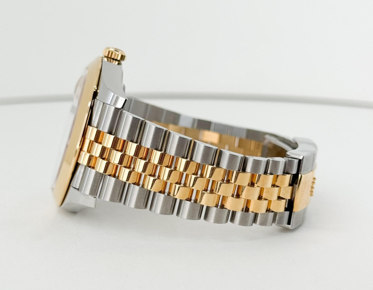 Rolex Datejust 41 Yellow Gold/Steel Champagne Diamond Dial Smooth Bezel Jubilee Bracelet 126303 - Luxury Time NYC