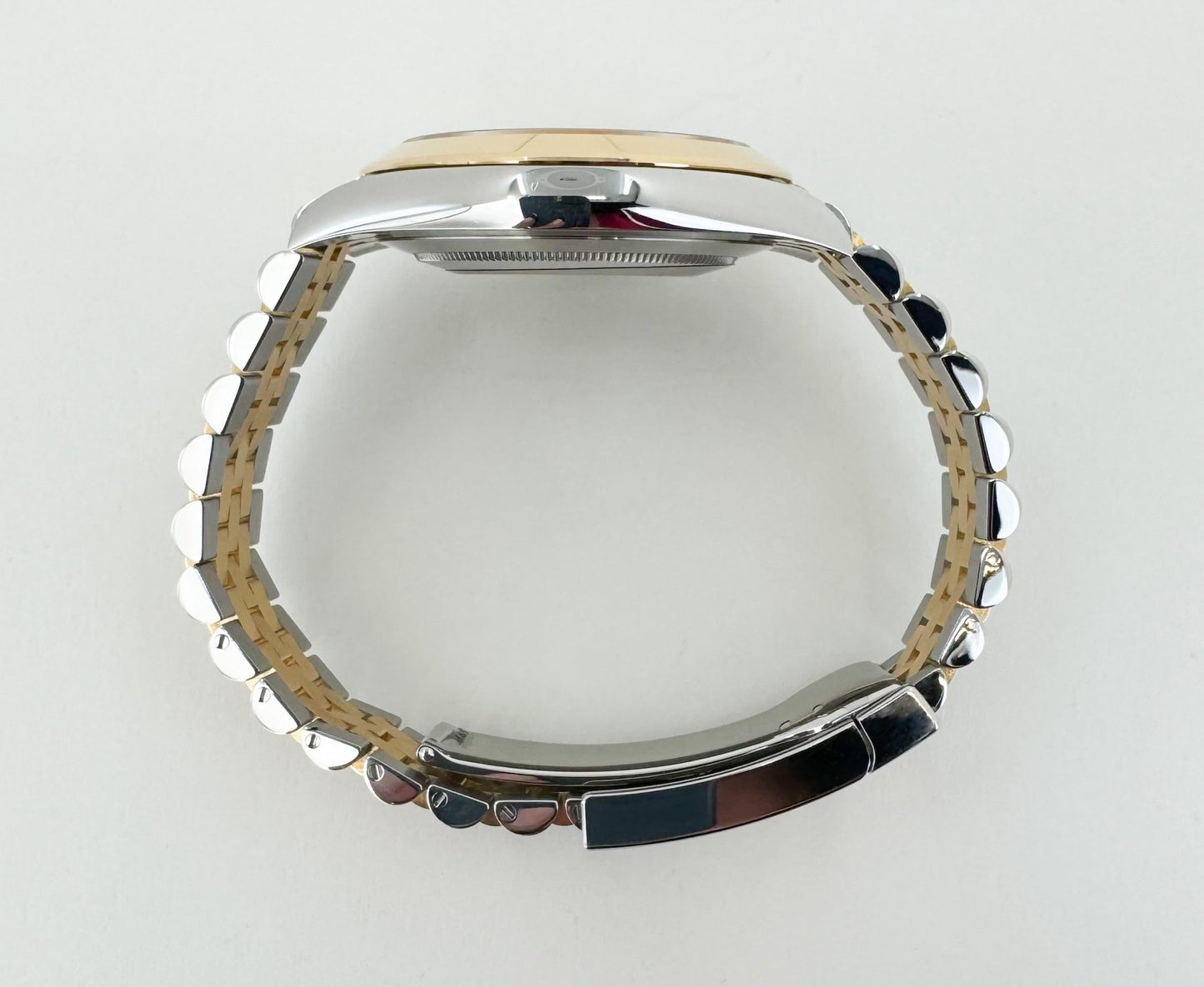 Rolex Datejust 41 Yellow Gold/Steel Champagne Diamond Dial Smooth Bezel Jubilee Bracelet 126303 - Luxury Time NYC