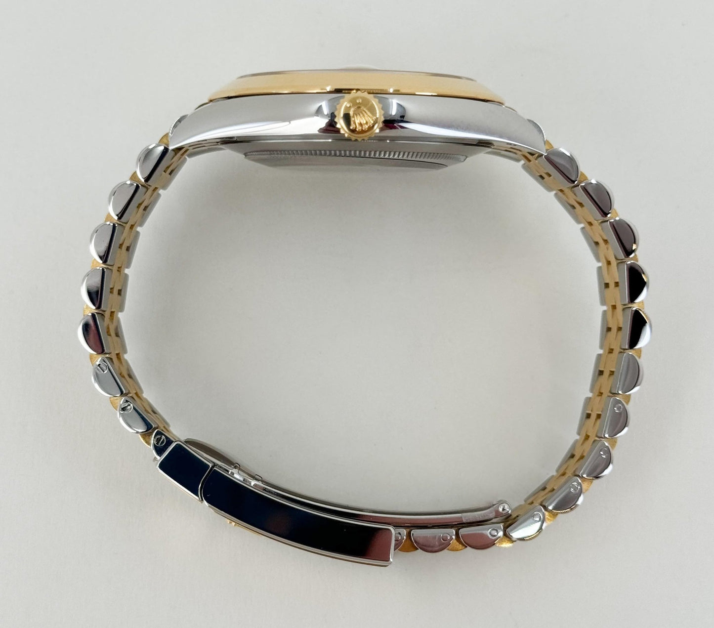 Rolex Datejust 41 Yellow Gold/Steel Champagne Diamond Dial Smooth Bezel Jubilee Bracelet 126303 - Luxury Time NYC