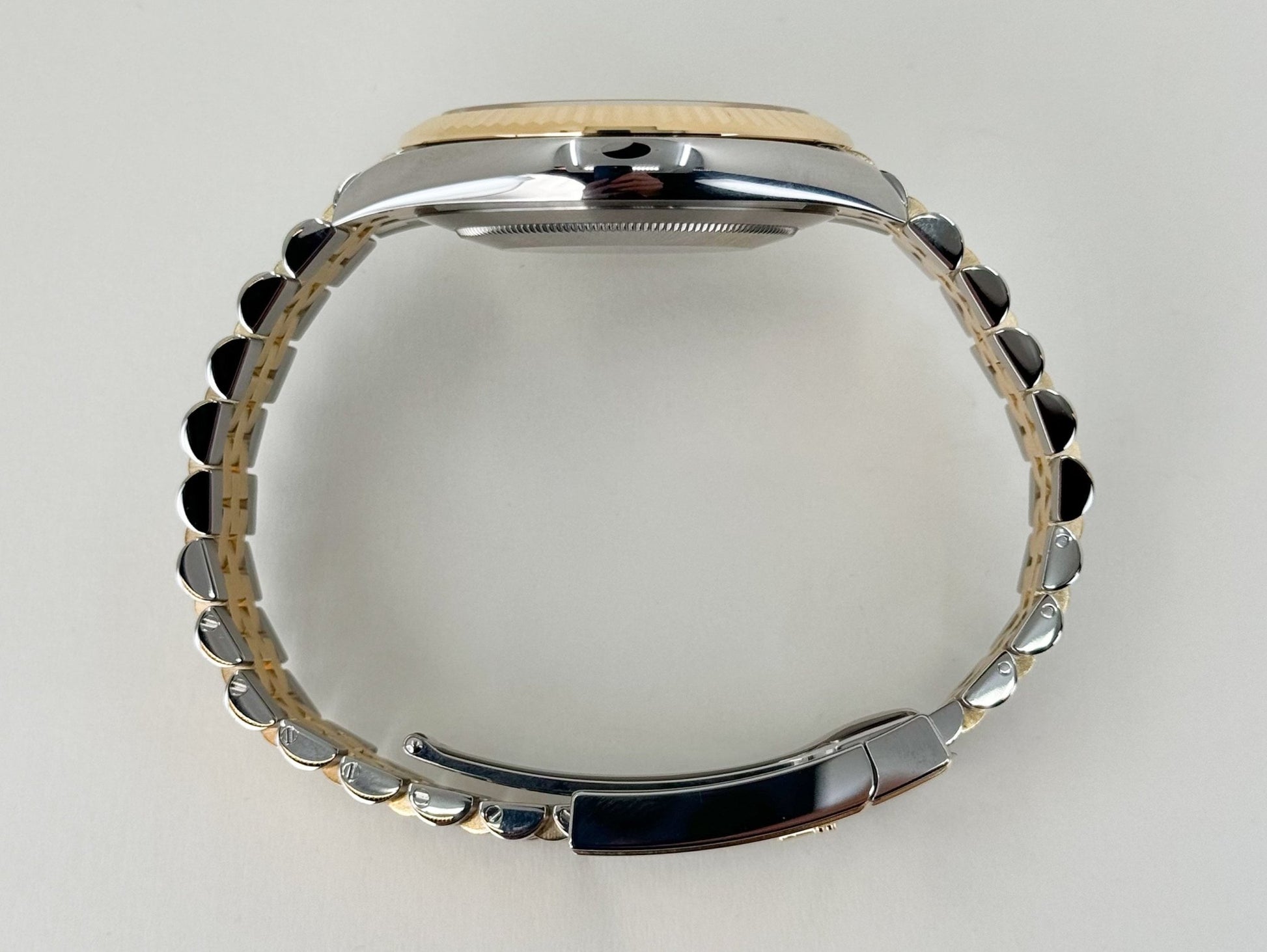 Rolex Datejust 41 Yellow Gold/Steel White Index Dial Fluted Bezel Jubilee Bracelet 126333 - Luxury Time NYC