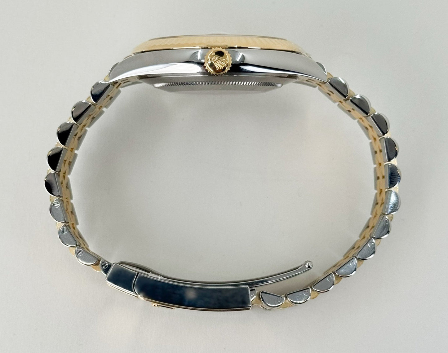 Rolex Datejust 41 Yellow Gold/Steel White Index Dial Fluted Bezel Jubilee Bracelet 126333 - Luxury Time NYC