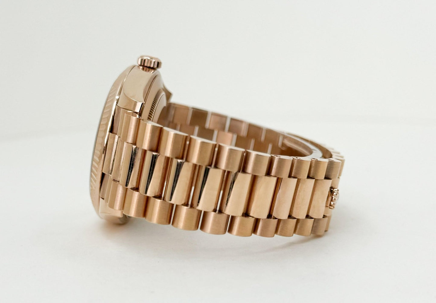 Rolex Day-Date 40 Rose Gold Chocolate Roman Dial & Fluted Bezel President Bracelet 228235 - Luxury Time NYC