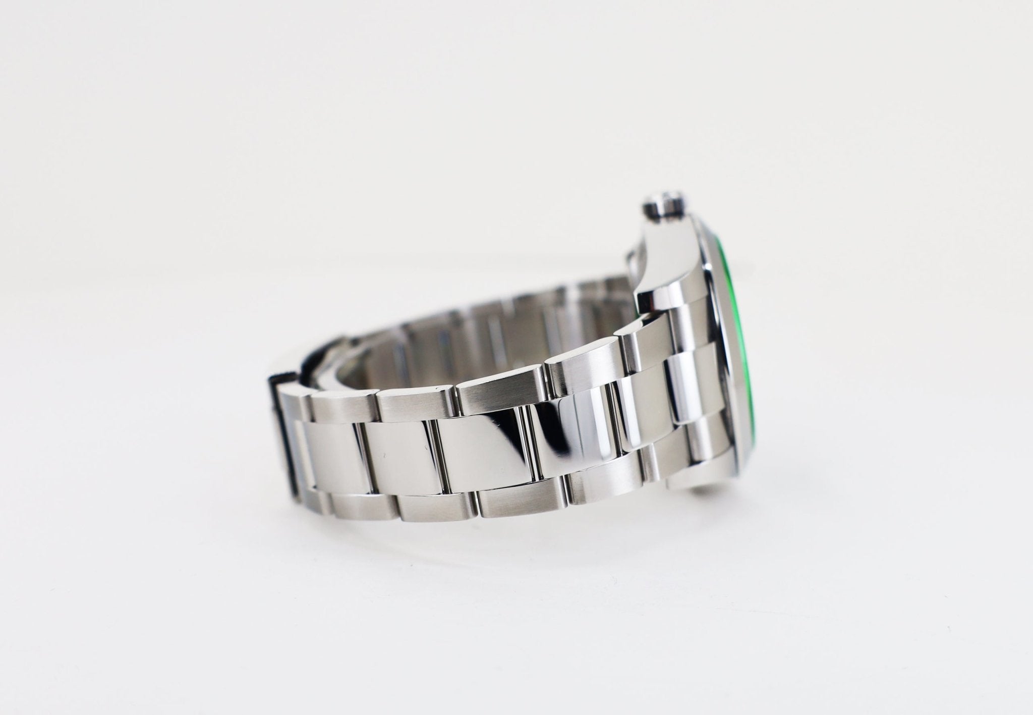 Rolex Milgauss 116400GV Green Crystal Black Dial Stainless Steel